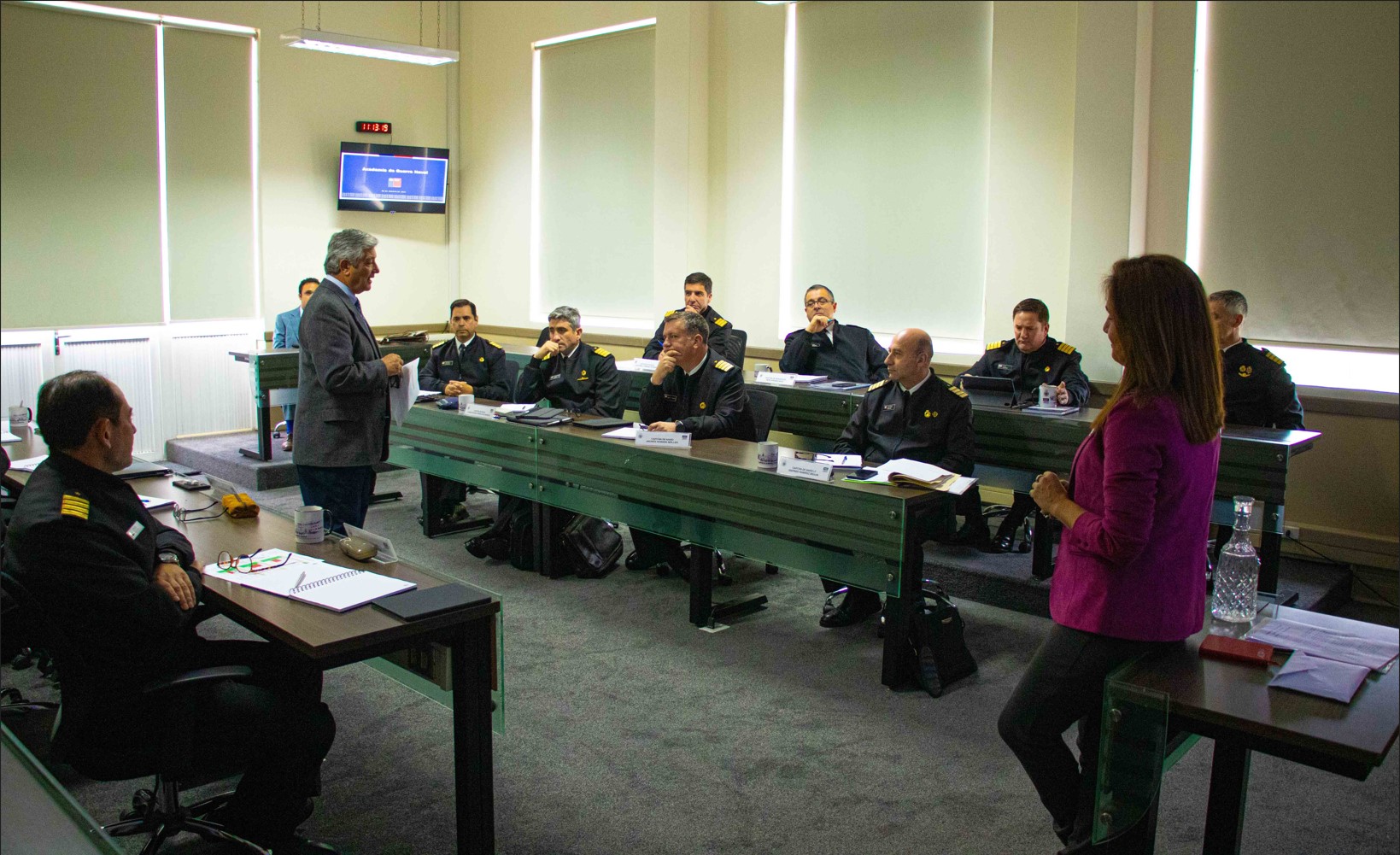 Lee más sobre el artículo CON CONFERENCIA DEL COMANDANTE EN JEFE SE INAUGURÓ EL DIPLOMADO DE ALTA DIRECCIÓN DE LA ACADEMIA DE GUERRA NAVAL